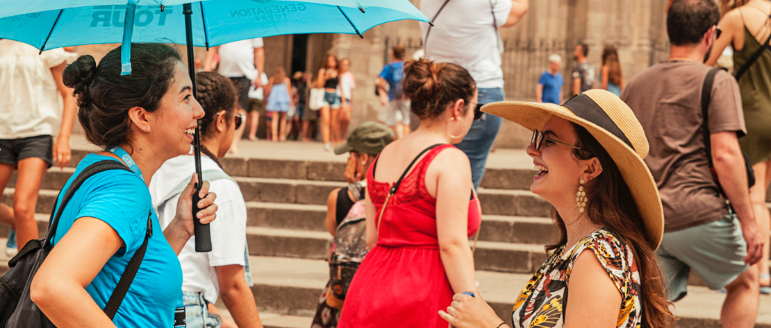 ¡Únete a nuestros famosos TOURS GRATUITOS diarios en Barcelona!